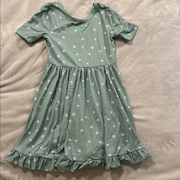 Chenault Green Ruffled Hem Short Sleeve Floral Sundress - Picture 1 of 6
